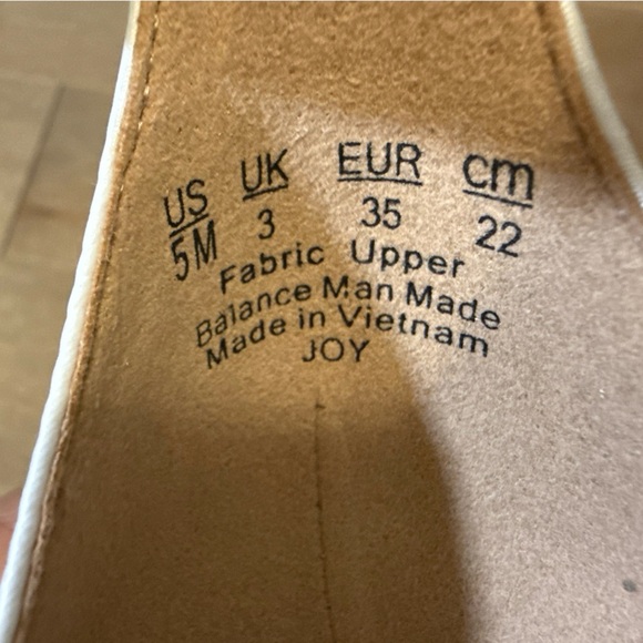 Naturalizer Joy Ankle Strap Wedding/ Dress Square Toe Satin Sandals- NWT- size 5 - Picture 11 of 11